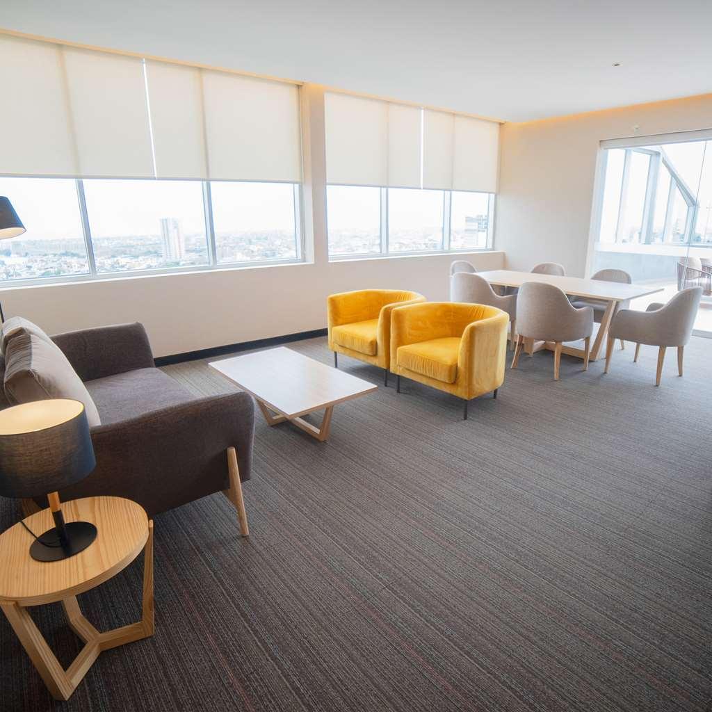 ホテル Doubletree By Hilton Trujillo Encalada 部屋 写真