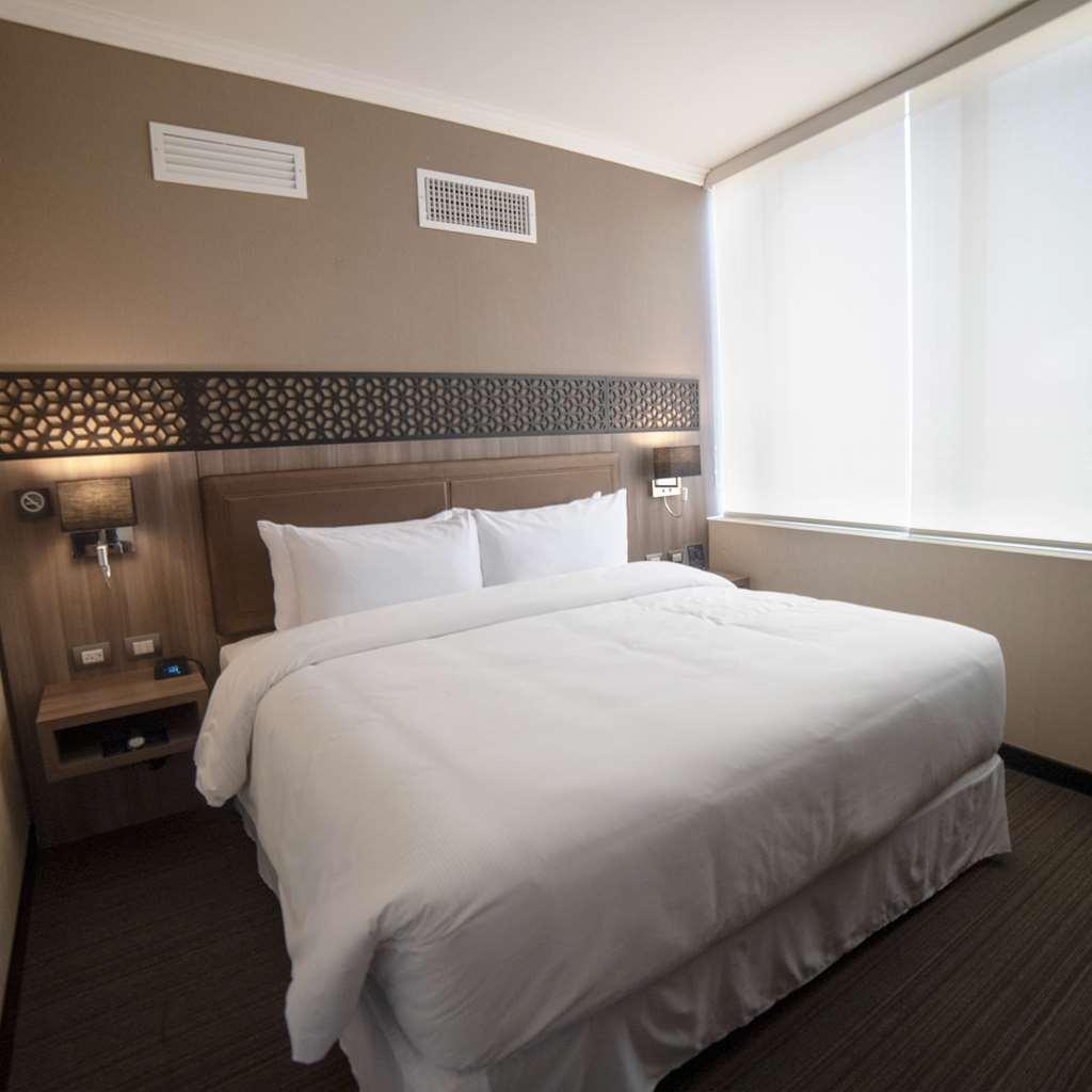 ホテル Doubletree By Hilton Trujillo Encalada 部屋 写真