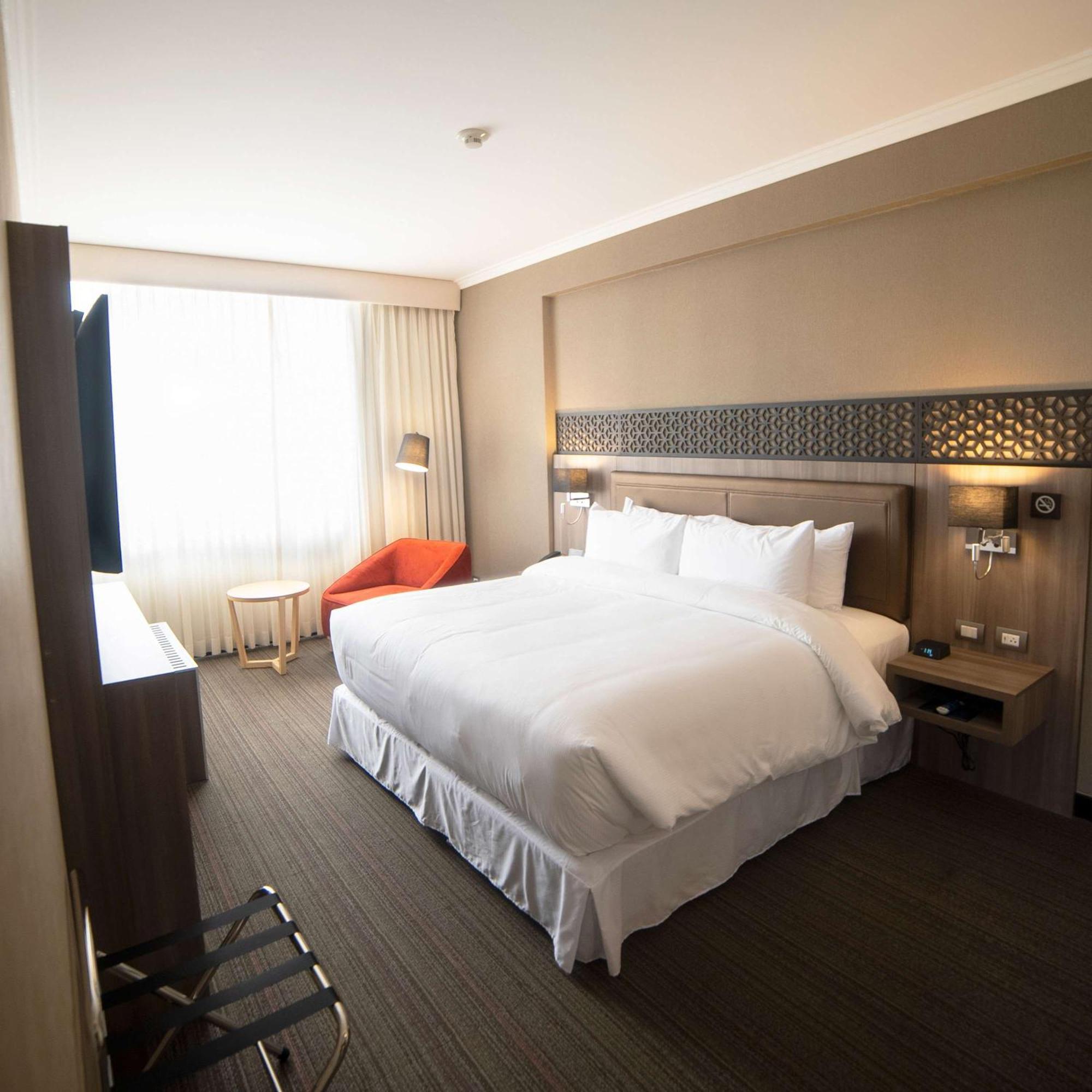 ホテル Doubletree By Hilton Trujillo Encalada エクステリア 写真