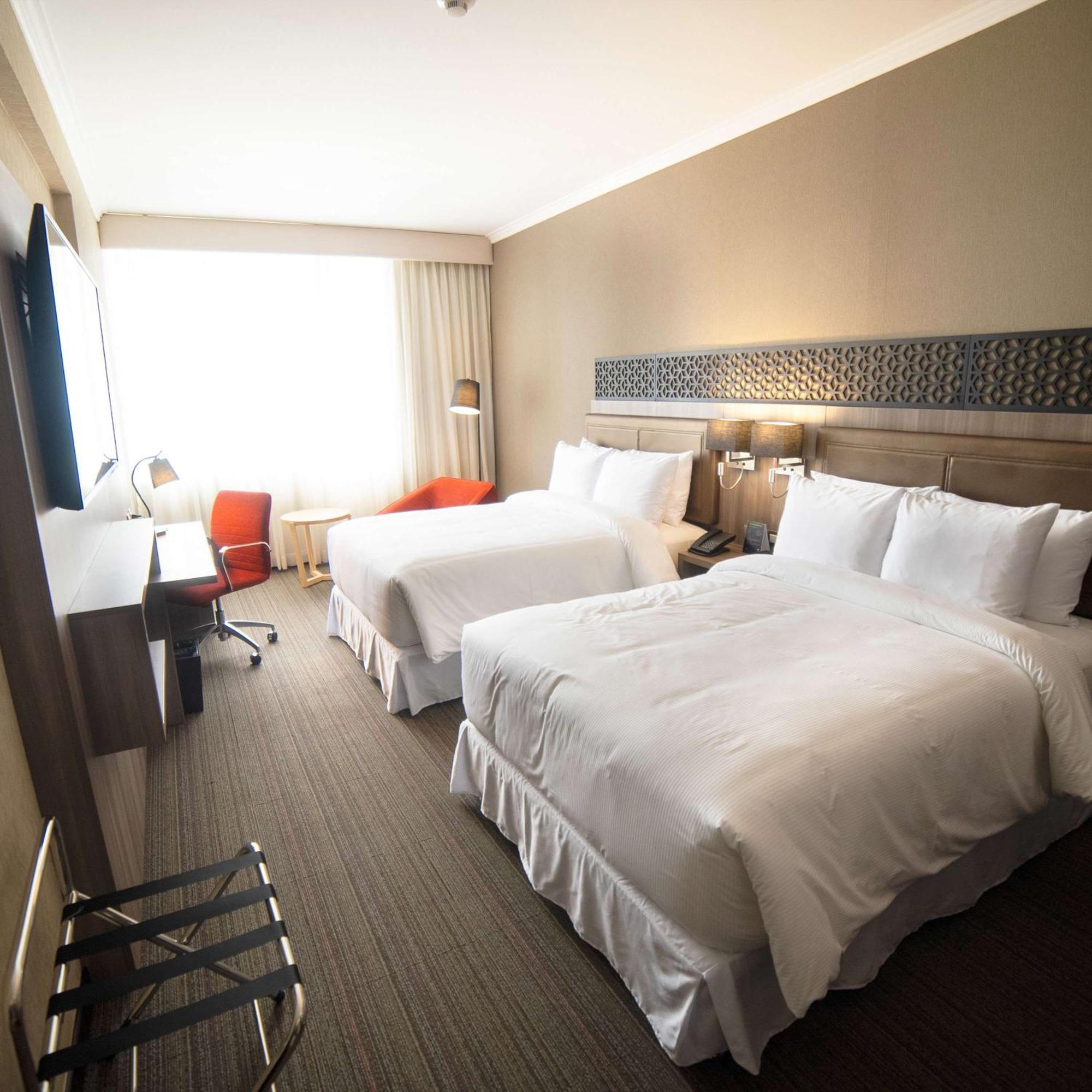 ホテル Doubletree By Hilton Trujillo Encalada エクステリア 写真