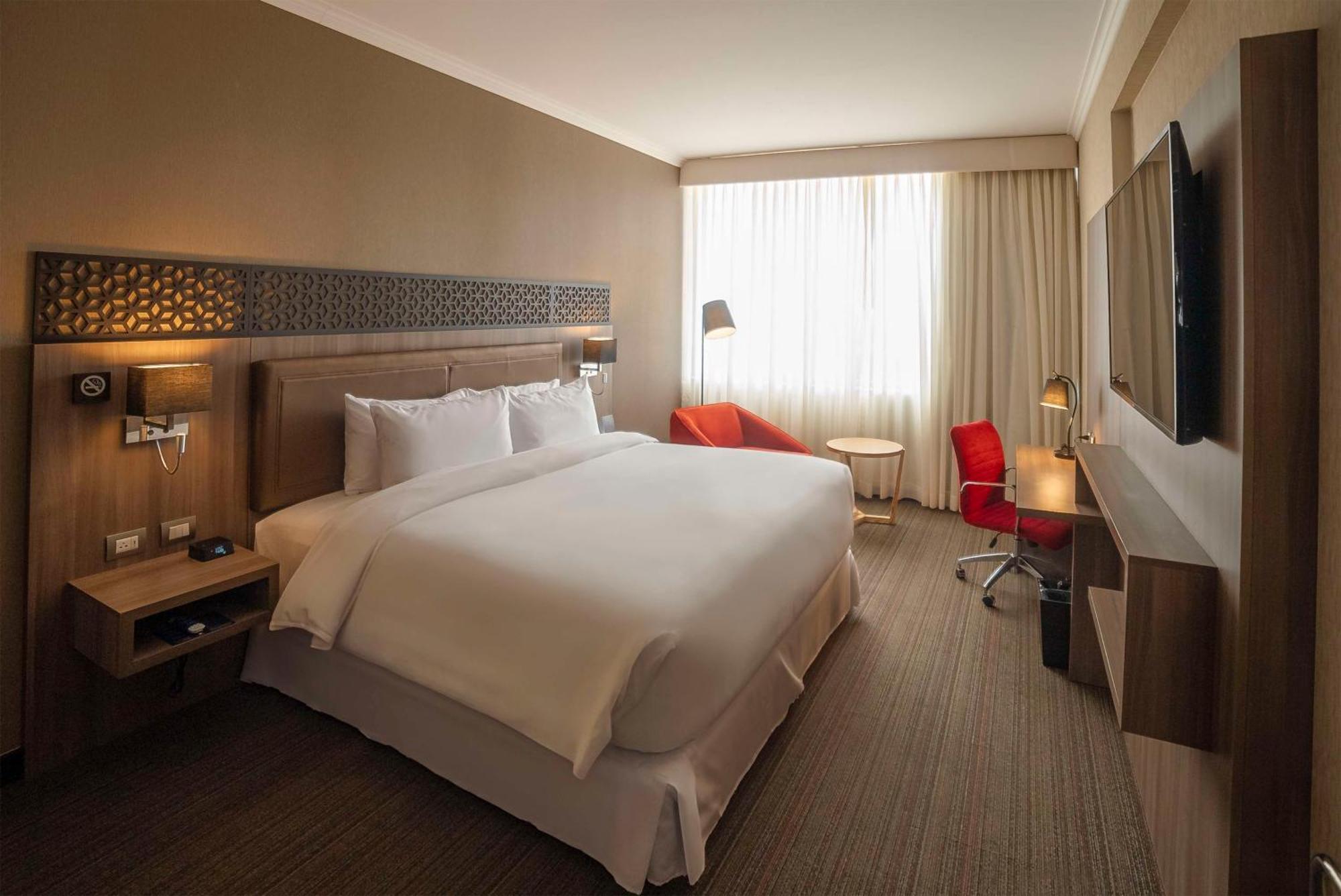 ホテル Doubletree By Hilton Trujillo Encalada エクステリア 写真